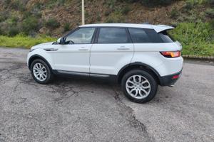 Auto  Range Rover Evoque