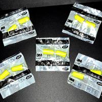 Tappi per orecchie antirumore in schiuma 3M