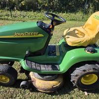 trattorino tagliaerba john deere Lt170 
