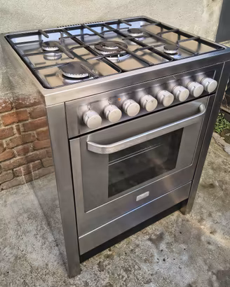 Cucina GAS REX Electrolux 5 Fuochi Forno Ventilato