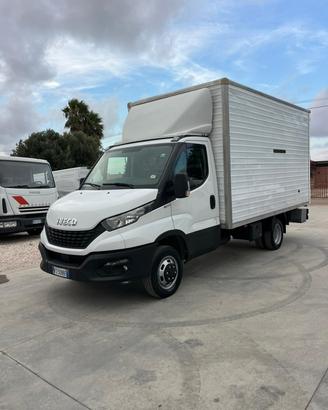 Iveco Daily 35-140 con Cassa e Sponda Idraulica