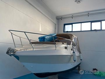 Barca mano marine 24,50 - 9 mt