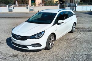Opel Astra 1.5 diesel Station Wagon 38.000km