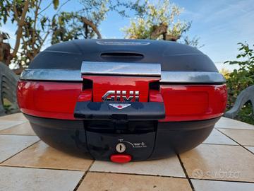 Top case GIVI