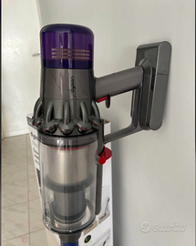 Dyson v11 con spazzole bastone base