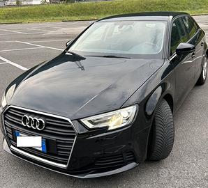 AUDI A3 S-Back 1.6 TDI S tronic OK NEOPATENTATI
