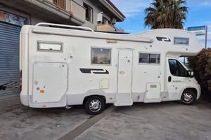 camper CI riviera garage 