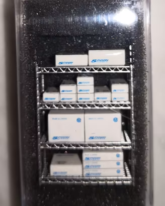 SCAFFALE OFFICINA SPOON SPORTS 1/64 - PER DIORAMA