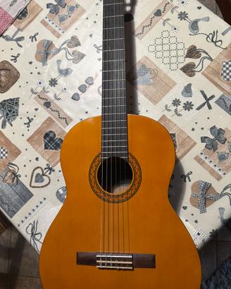 Yamaha c40