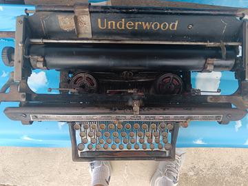 macchina da scrivere UNDERWOOD