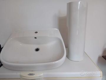 Lavandino grande con piedistallo 