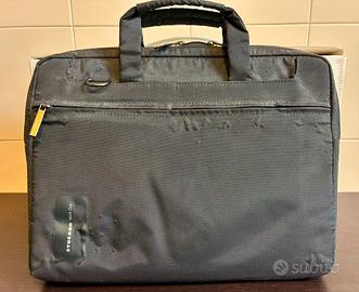 Tucano Borsa con manici e tracolla per portatile