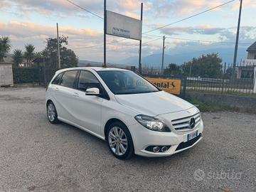 Mercedes-benz A 200 A 200 CDI BlueEFFICIENCY Sport