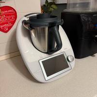 Bimby tm6 + accessori, meno di 1 anno di vita