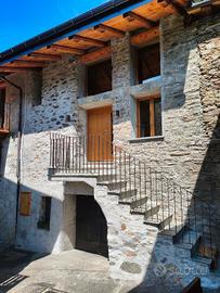 Casa caratteristica Baruffini Tirano Valtellina