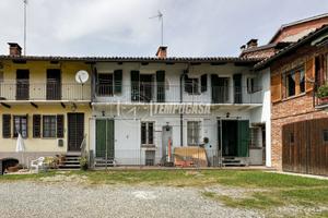 PORZIONE DI CASCINALE, VIA BAROSSO CASTELNUOVO DON