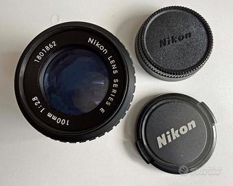 Nikon Obiettivo 100mm