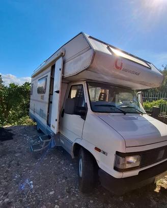 Super camper da viaggio