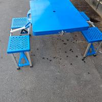 Tavolino richiudibile a valigia