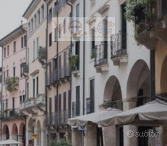 ATTIVITA' DI RISTORAZIONE IN CORSO PALLADIO