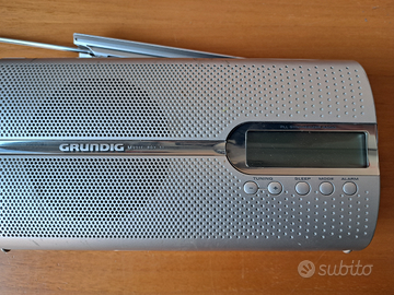 Radio grundig portatile