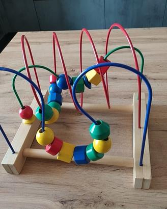 Gioco IKEA MULA per motricità fine dei bambini