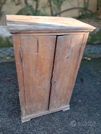 mobili antichi vintage