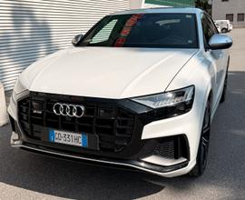 Audi Sq8 507 cv