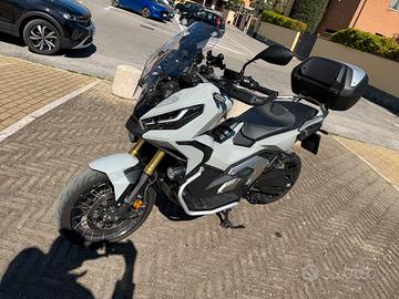 Honda XADV 750 Travel