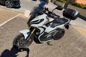 Honda XADV 750 Travel