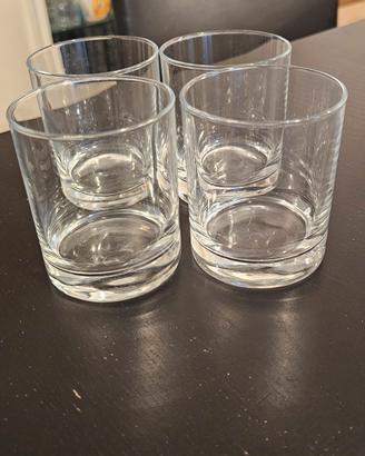 4 bicchieri wiskey