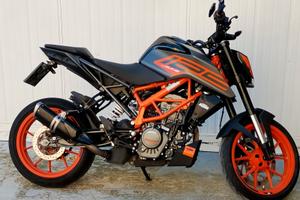 KTM DUKE 125