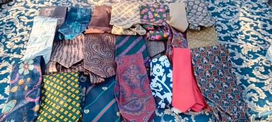 Cravatte Vintage stock