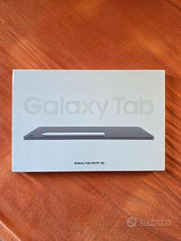 Tablet Samsung + Tastiera entrambi nuovi sigillati
