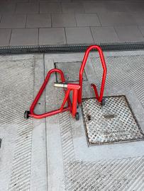 Cavalletti per moto da strada