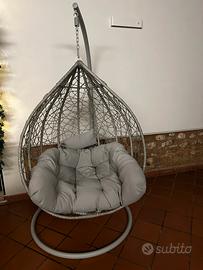 Poltrona sospesa