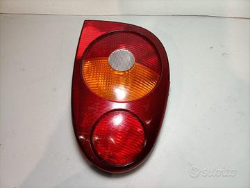 STOP FANALE POSTERIORE DESTRO RENAULT Megane Cabri