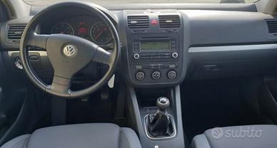 Volkswagen Golf V clima cruscotto cassetto e