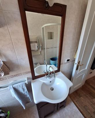 mobile bagno con lavabo incorporato