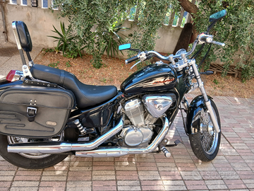 HONDA Shadow 600