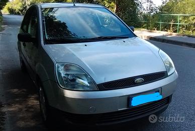 FORD FIESTA 1.2 BENZINA IMMATR.2004