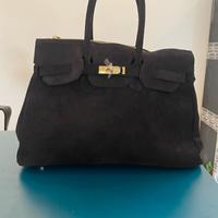 Borsa in pelle scamosciata in stile Birkin
