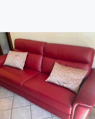 Divano nuovo Vera pelle