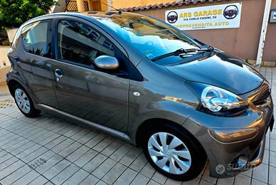Toyota Aygo 1.0 12V VVT-i 3 porte Active Connect