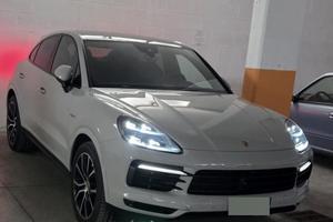 Porsche Cayenne E-Hybrid Coupé
