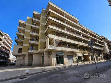 5 LOCALI A MILAZZO