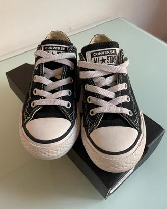 Converse All Stars nere bambini