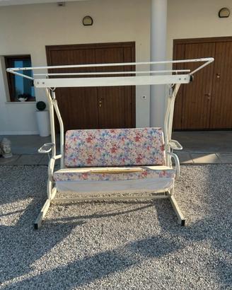 Dondolo da giardino in ferro bianco