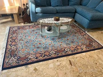 Tappeto Ikea grande bei colori vivaci e allegri