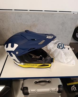 Husqvarna Casco Kids Railed S48